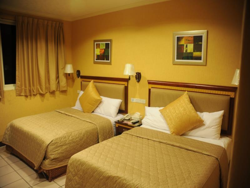 Puti Commercial Hotel Longtan Luaran gambar
