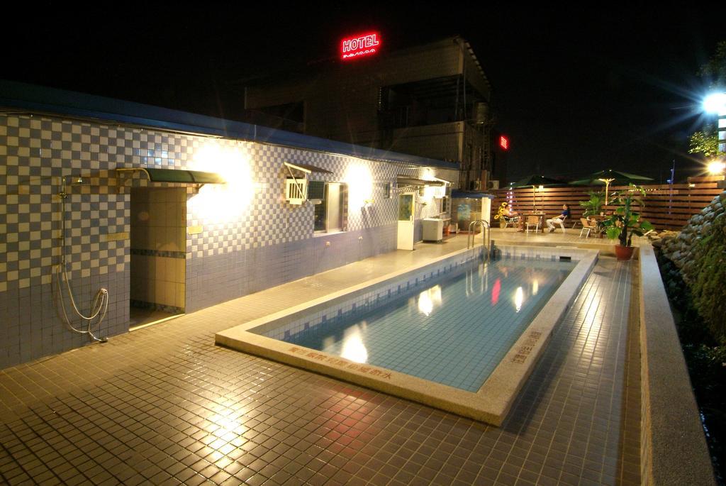Puti Commercial Hotel Longtan Luaran gambar