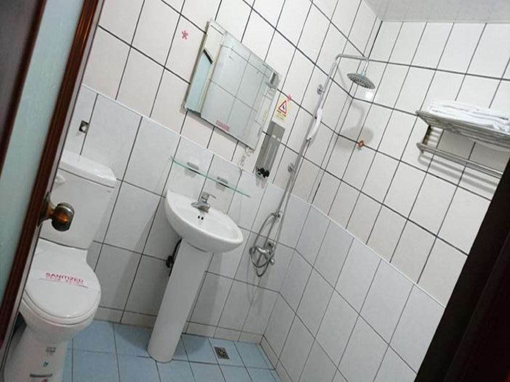 Puti Commercial Hotel Longtan Luaran gambar