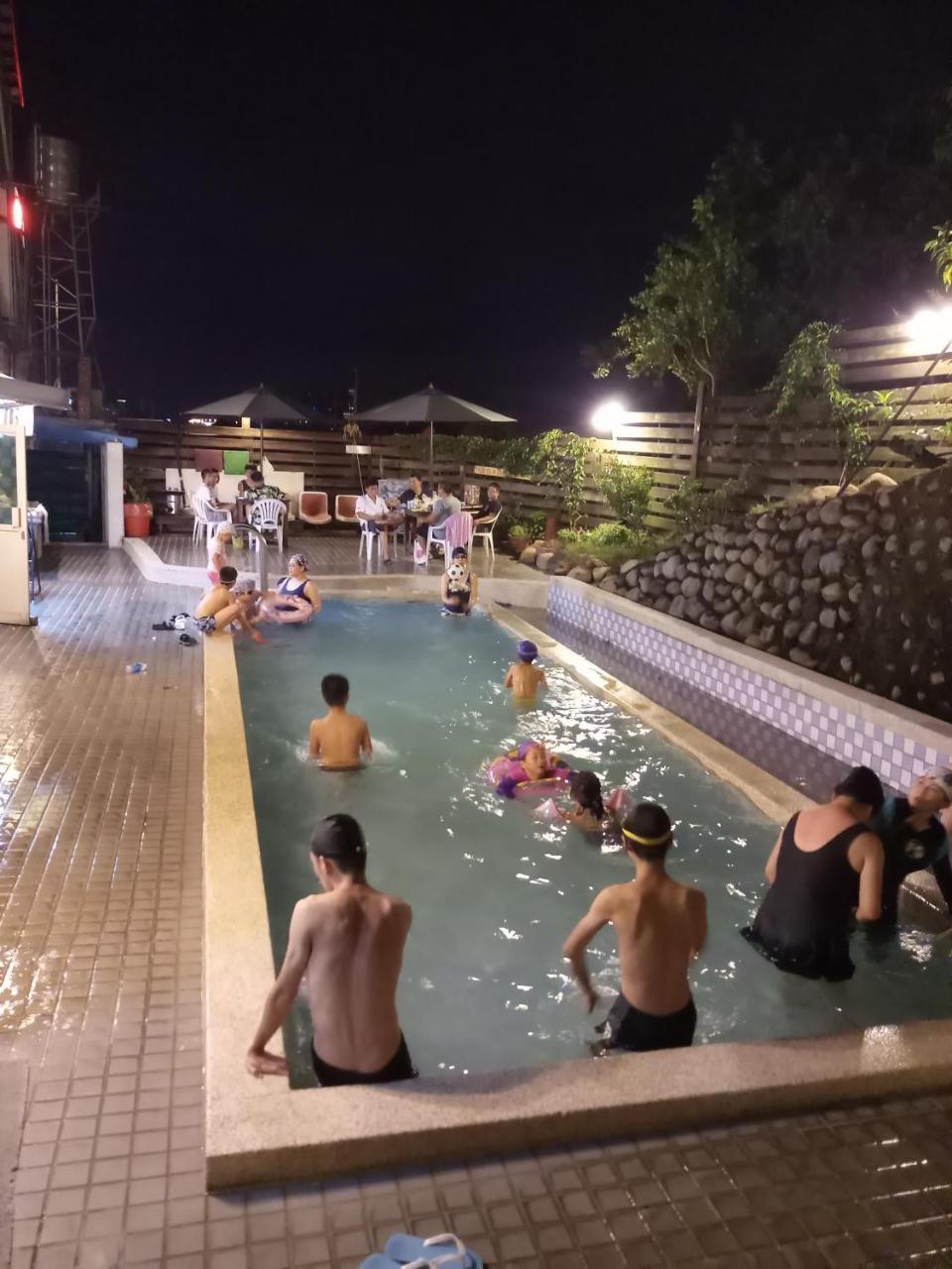 Puti Commercial Hotel Longtan Luaran gambar